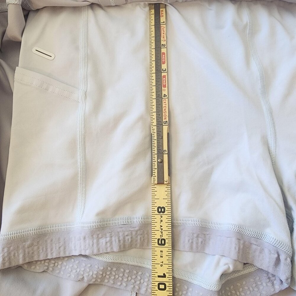 Lululemon Skirt Womens 10 Gray Pleated Tennis Athletic Liner Pockets Activewear - Picture 9 of 9